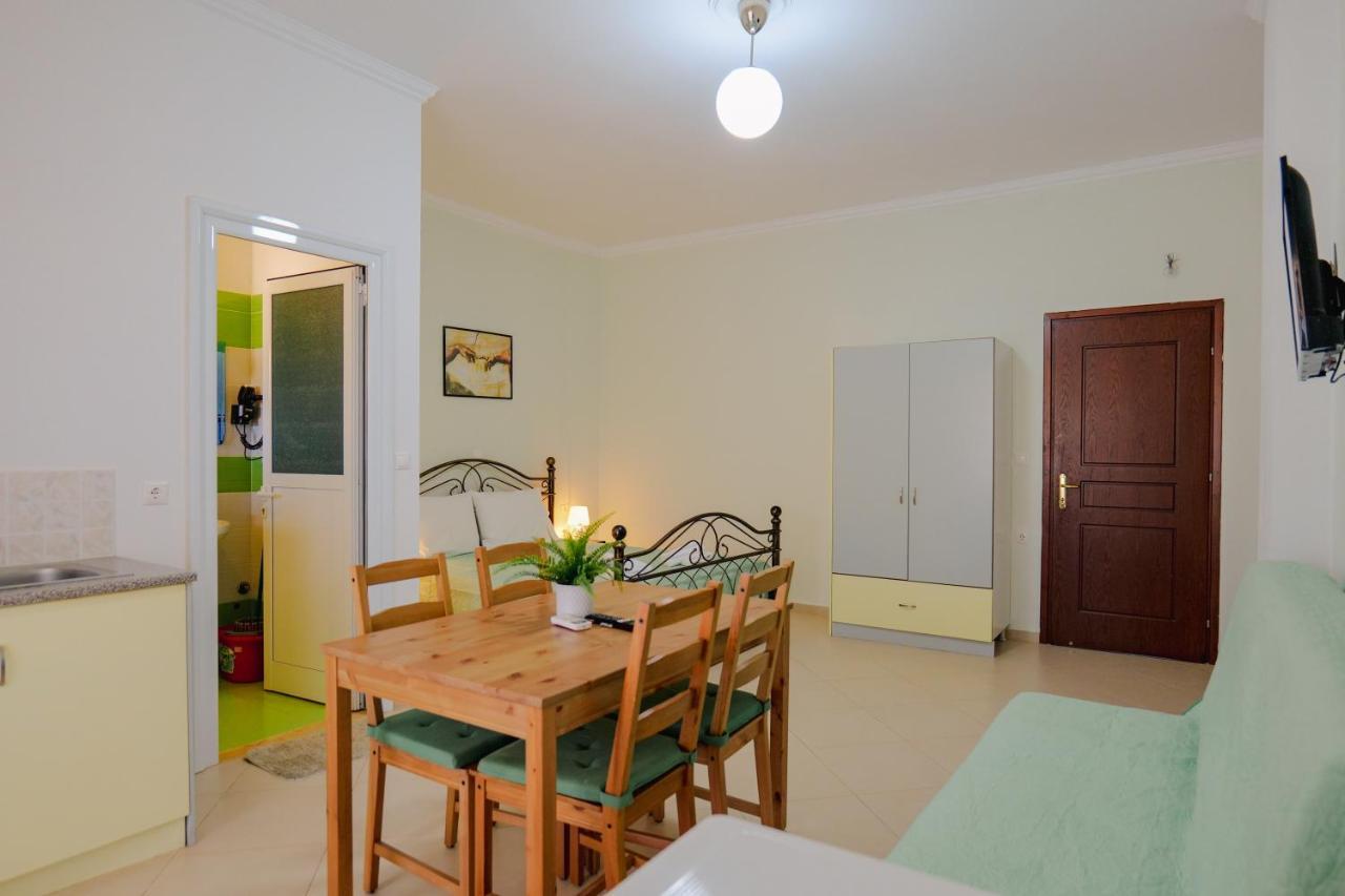 Malasi Apartments 사밀 외부 사진